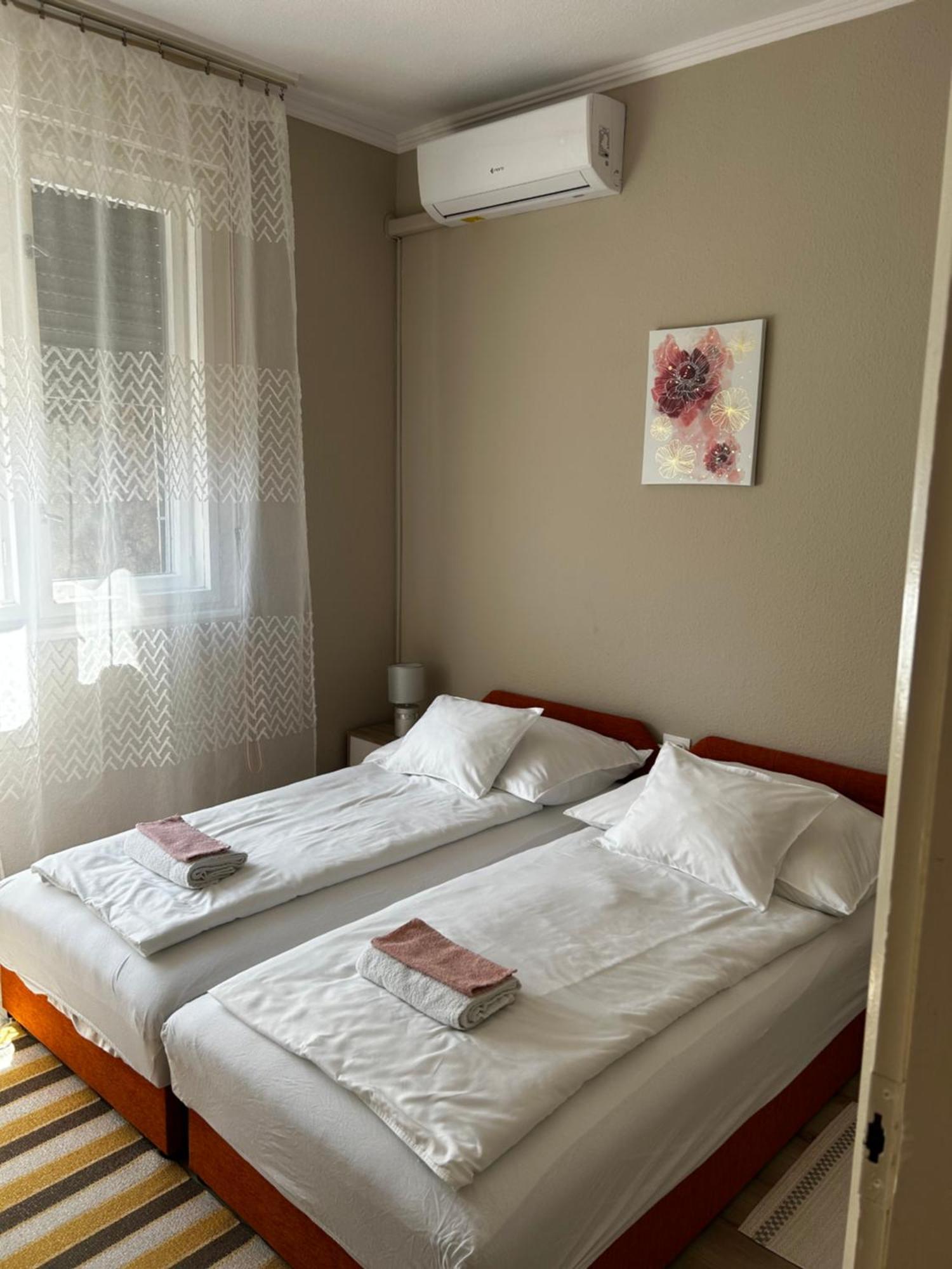 Kisvirag Apartman Hajdúszoboszló Exterior foto